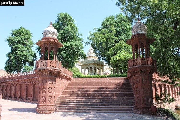 Entry in Jaswant Thada